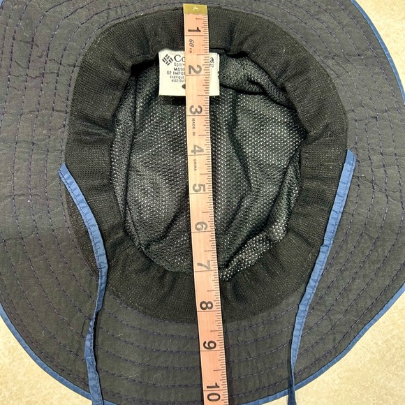 Columbia Omni Tech Waterproof Bucket hat (size XL) - Picture 11 of 12